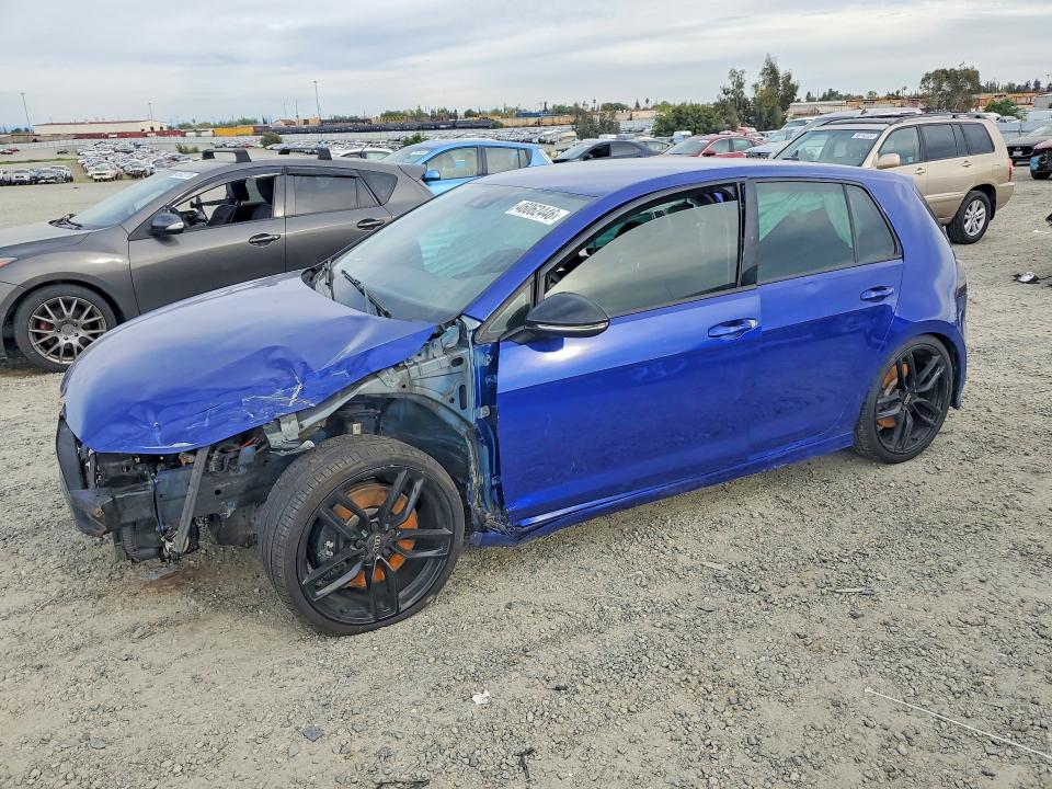 2016 VOLKSWAGEN GOLF R — VIN WVWUF7AUXGW209909
