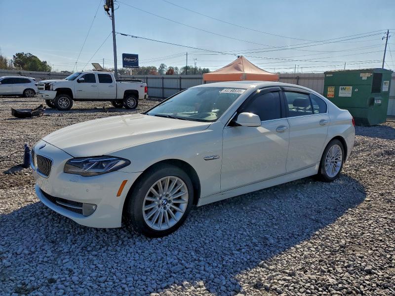 2013 BMW 535 I — VIN WBAFR7C58DC821851