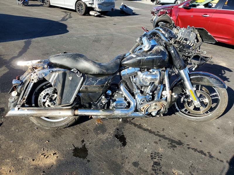 2016 HARLEY-DAVIDSON FLTRXS — VIN 1HD1KTM11GB677042
