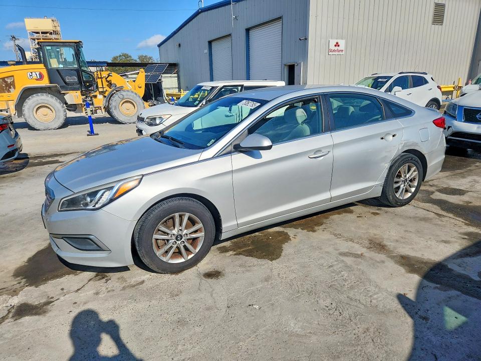 2017 HYUNDAI SONATA — VIN 5NPE24AF9HH492634