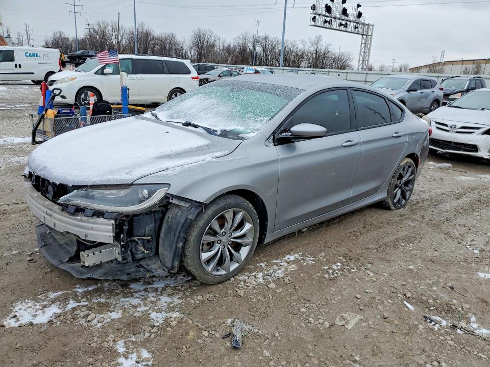 2015 CHRYSLER 200 — VIN 1C3CCCBG8FN516106