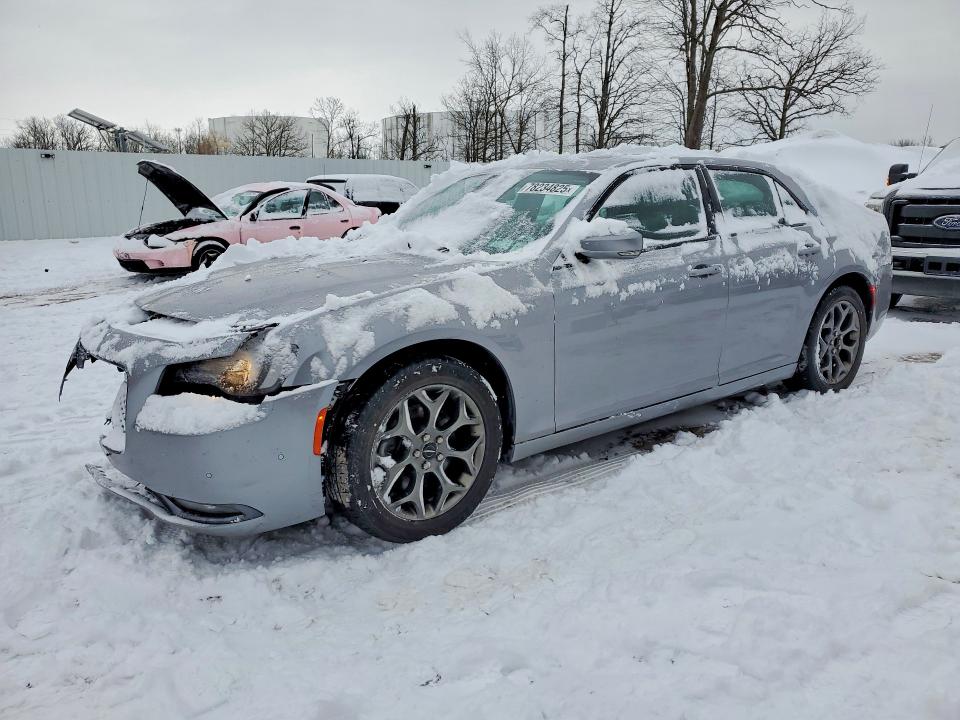2016 CHRYSLER 300 — VIN 2C3CCAGGXGH234279