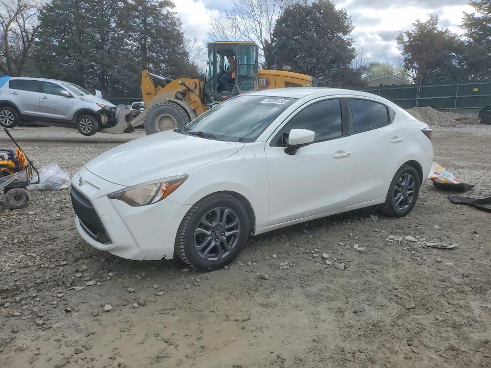 2019 TOYOTA YARIS — VIN 3MYDLBYV0KY513635