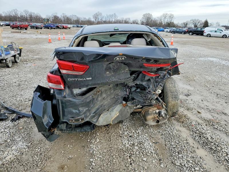 5XXGT4L35GG100056