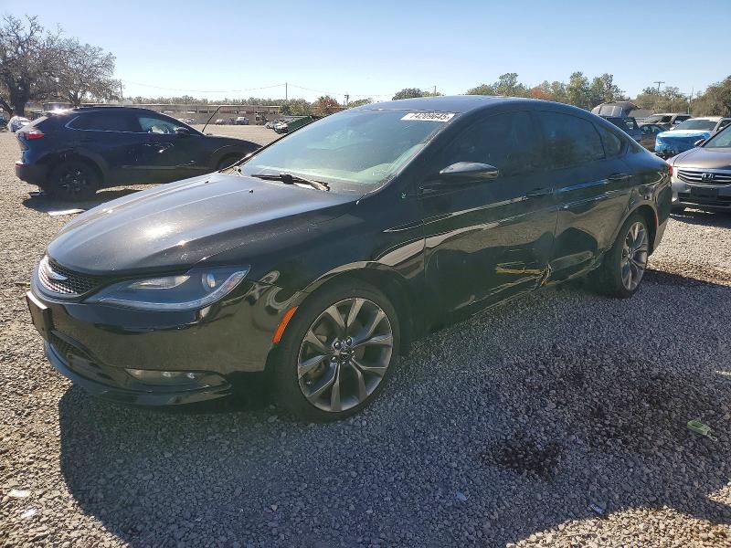 2015 CHRYSLER 200 — VIN 1C3CCCDG1FN644216