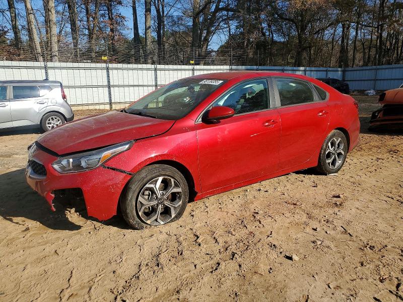 2021 KIA FORTE FE — VIN 3KPF24AD2ME311813