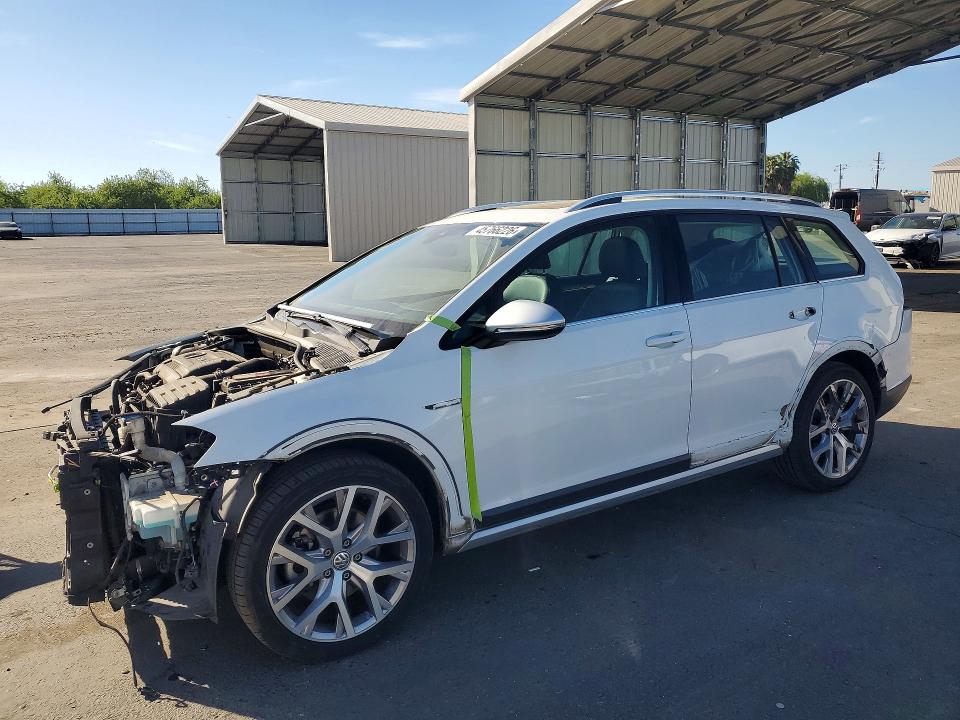 2017 VOLKSWAGEN GOLF ALLTRACK — VIN 3VWH17AU5HM544901