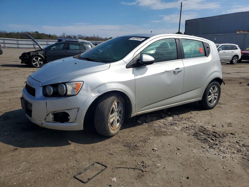 2015 CHEVROLET SONIC — VIN 1G1JC6SB8F4168413