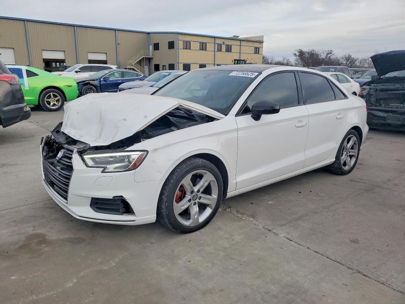 2018 AUDI A3 PREMIUM — VIN WAUAUGFF5J1067585