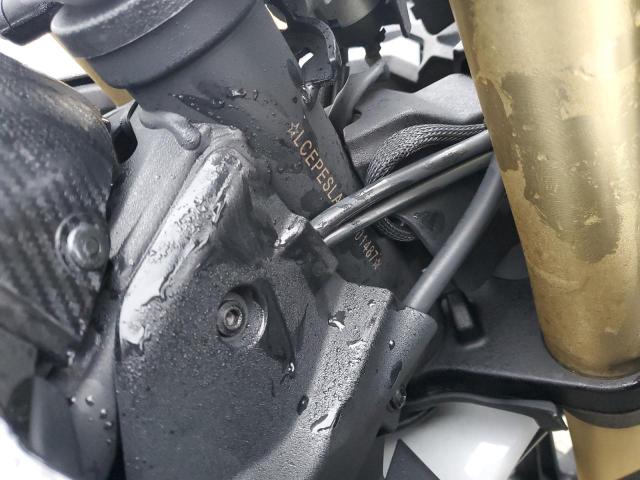 LCEPESLAXR6001487