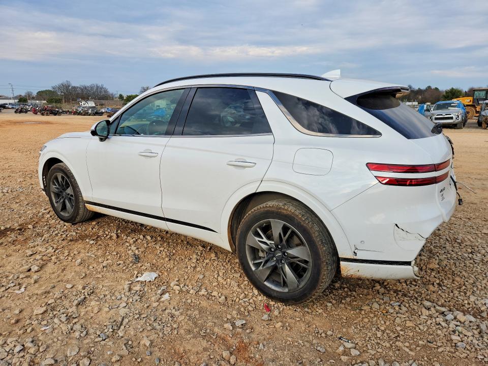 KMUMCDTC5NU033224