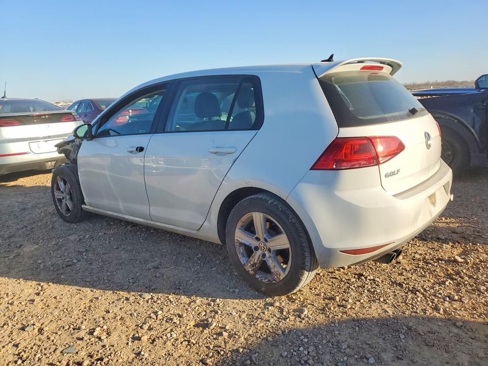 3VW217AU8HM037366