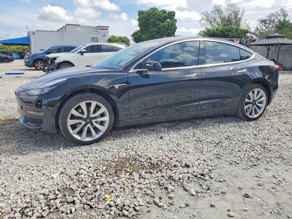 2018 TESLA MODEL 3 — VIN 5YJ3E1EA9JF005884