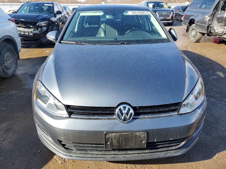 3VW217AU8GM000932