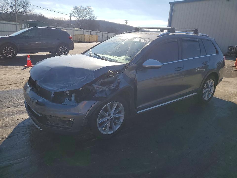 2017 VOLKSWAGEN GOLF ALLTRACK — VIN 3VWH17AU5HM510831