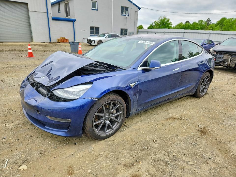 2018 TESLA MODEL 3 — VIN 5YJ3E1EB9JF093621