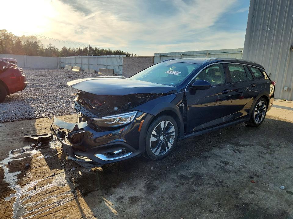 2018 BUICK REGAL TOURX — VIN W04GU8SX1J1109424