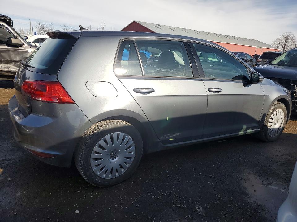 3VW217AU8GM000932