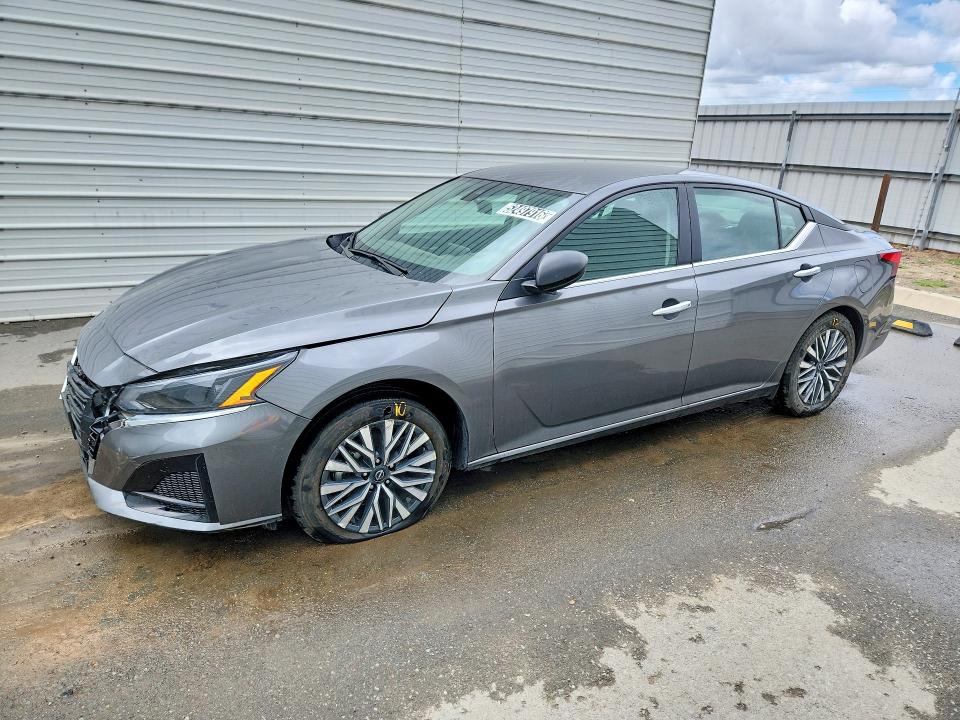 2025 NISSAN ALTIMA — VIN 1N4BL4DV7SN404762