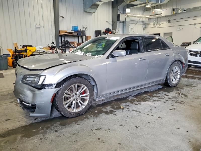 2018 CHRYSLER 300 — VIN 2C3CCABG1JH239790