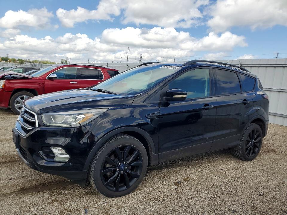 2017 FORD ESCAPE — VIN 1FMCU9JD2HUC01907