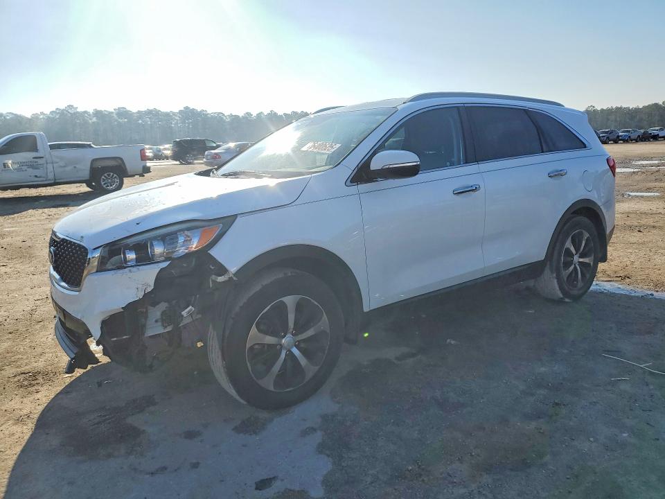 2017 KIA SORENTO — VIN 5XYPH4A12HG192193