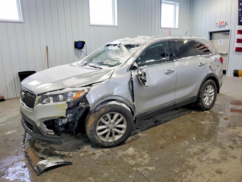 2016 KIA SORENTO — VIN 5XYPGDA3XGG086397