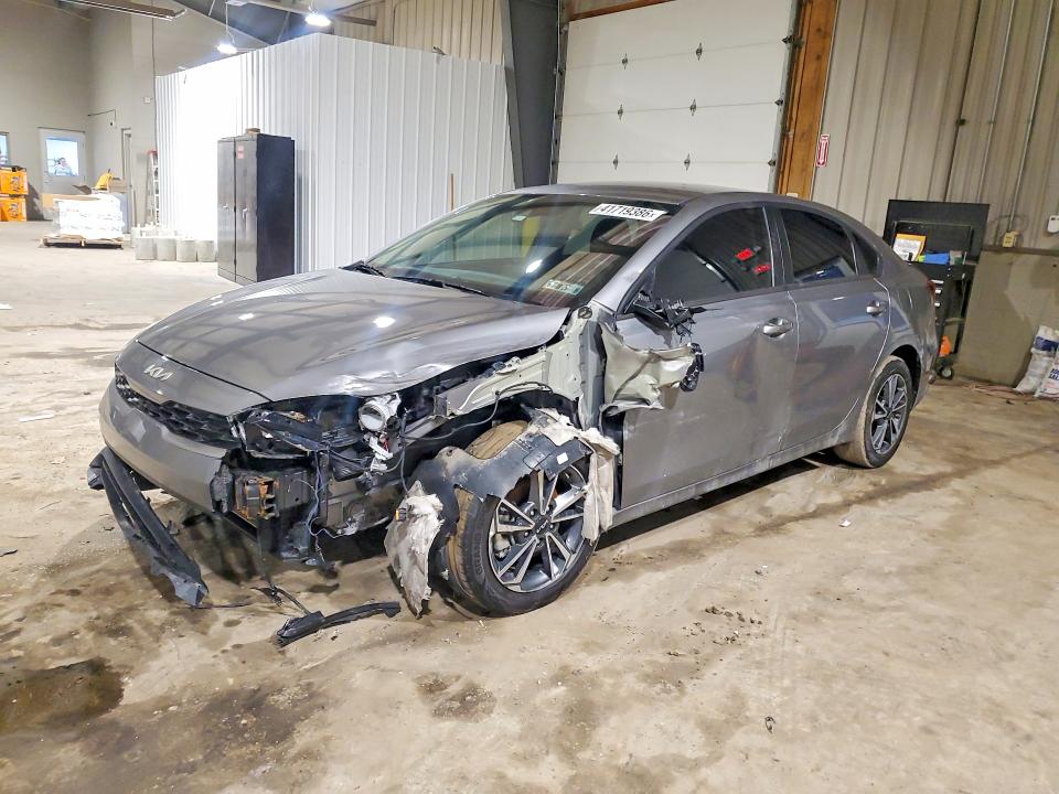 2023 KIA FORTE — VIN 3KPF24AD9PE648113