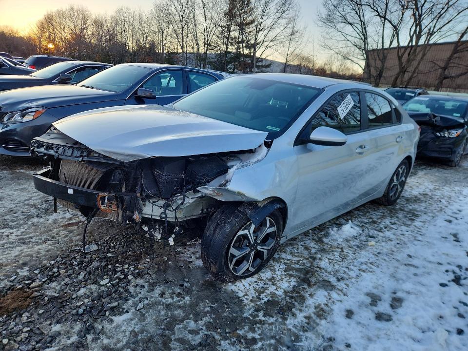 2021 KIA FORTE — VIN 3KPF24AD0ME273062