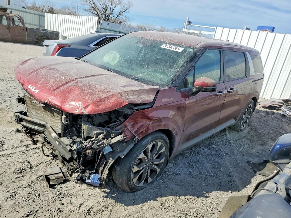 2022 KIA CARNIVAL — VIN KNDNC5H36N6126831