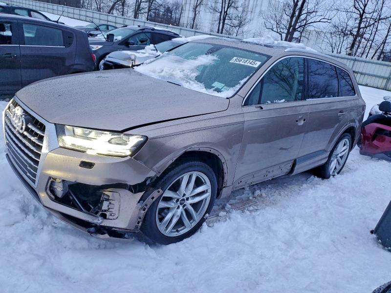 2018 AUDI Q7 PRESTIG — VIN WA1VAAF7XJD050812