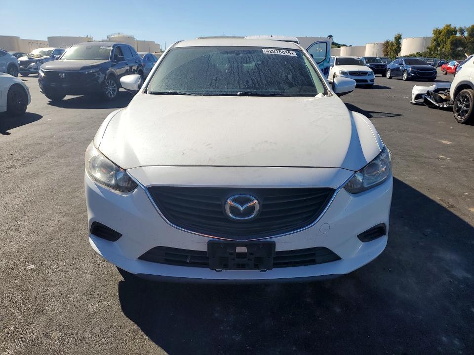 JM1GJ1V50G1481796