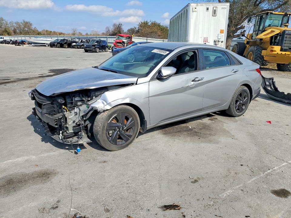 2022 HYUNDAI ELANTRA — VIN 5NPLS4AG2NH067686