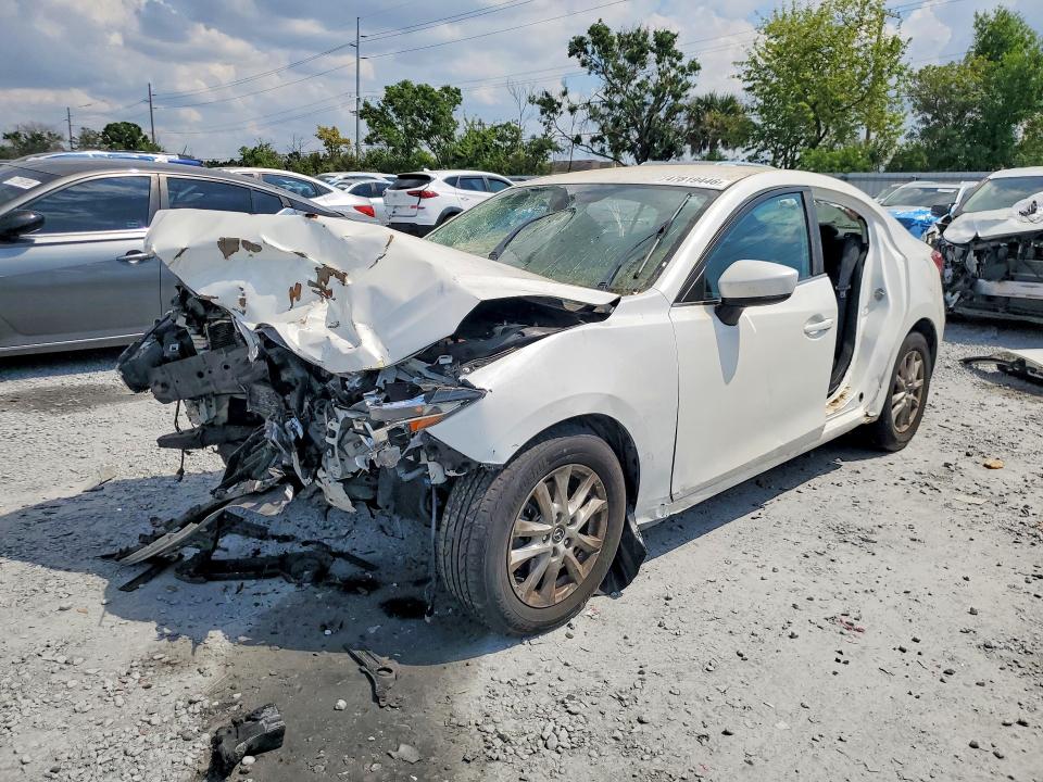 2017 MAZDA 3 — VIN 3MZBN1U7XHM121406