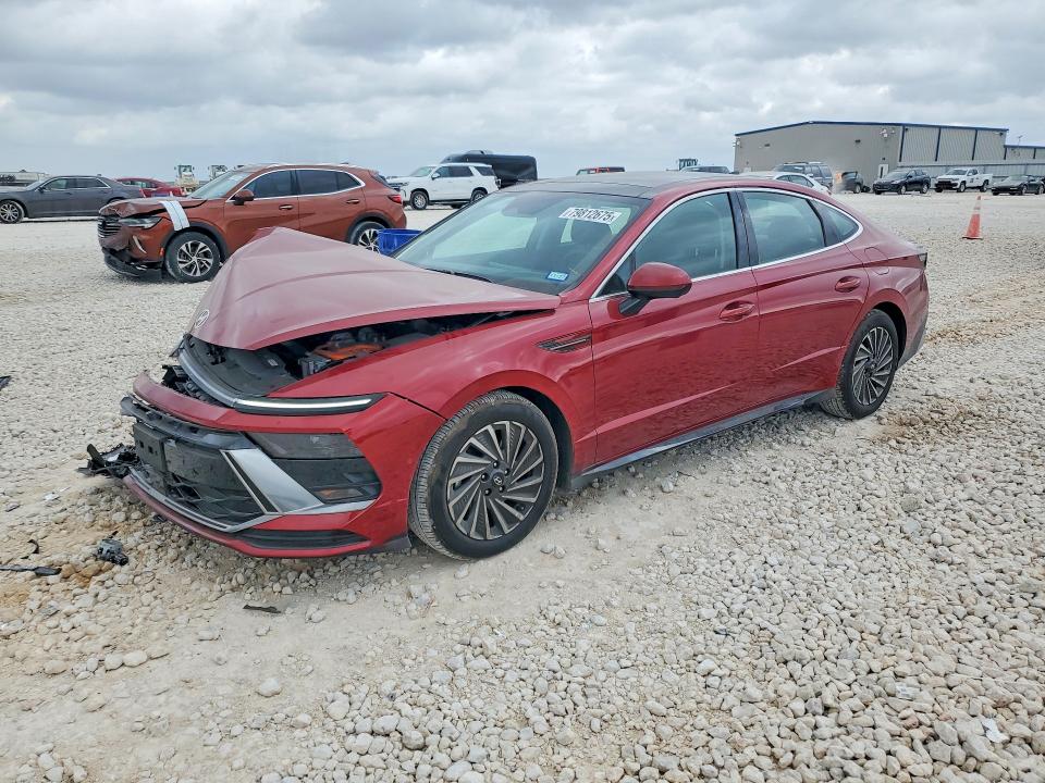 2025 HYUNDAI SONATA HYBRID — VIN KMHL54JJ4SA132684