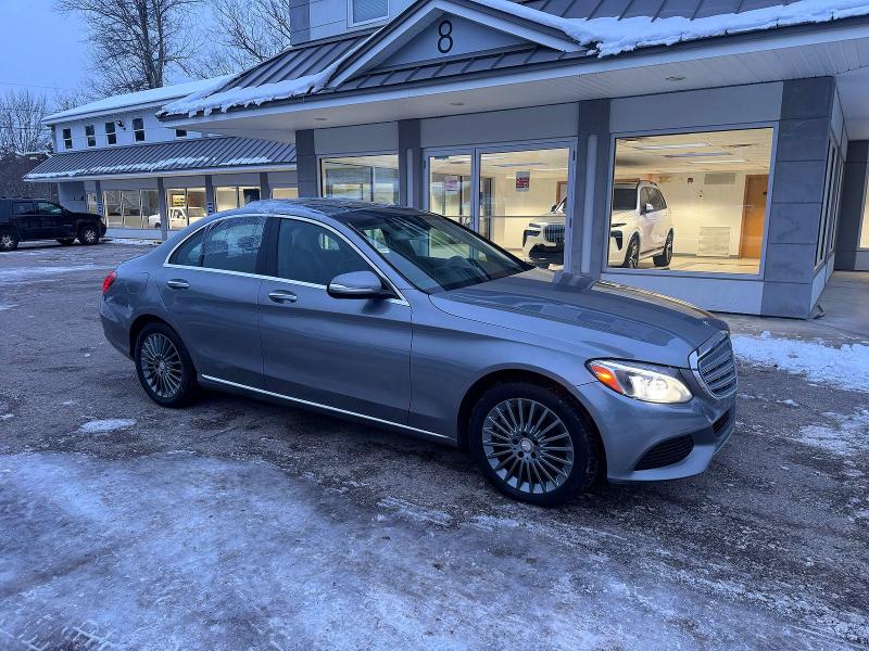 2015 MERCEDES-BENZ C 300 4MAT — VIN 55SWF4KB8FU029768