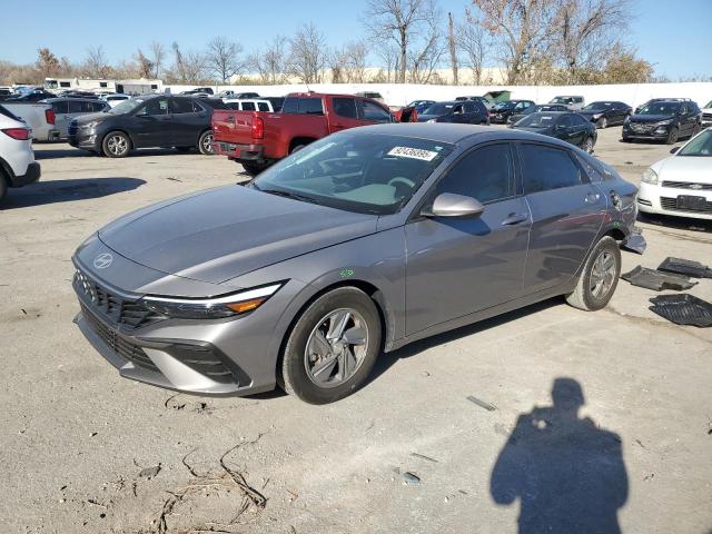 2025 HYUNDAI ELANTRA SE — VIN KMHLL4DG8SU886112