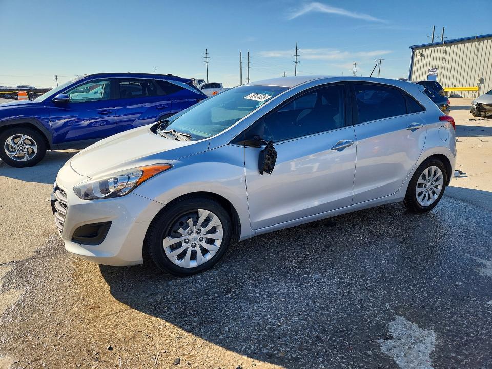 2016 HYUNDAI ELANTRA GT — VIN KMHD35LH8GU335710