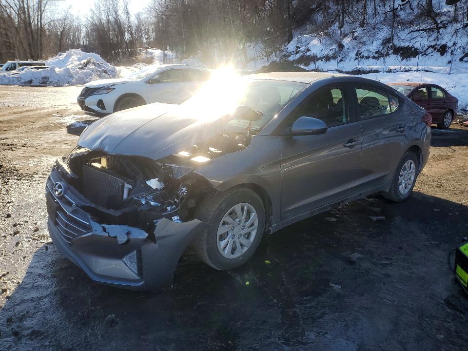 2019 HYUNDAI ELANTRA SE — VIN 5NPD74LF9KH424965