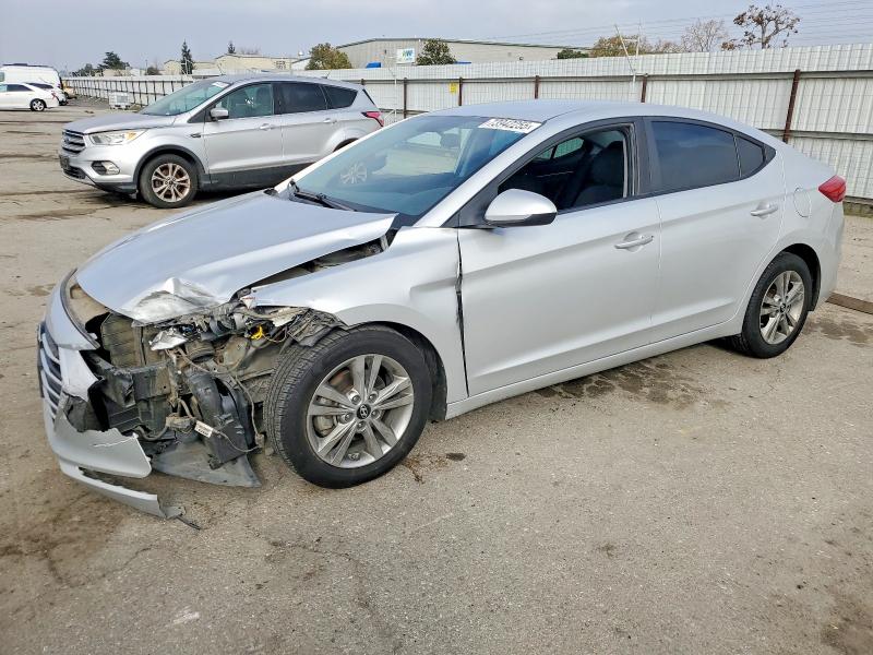 2018 HYUNDAI ELANTRA SE — VIN 5NPD84LF4JH283122