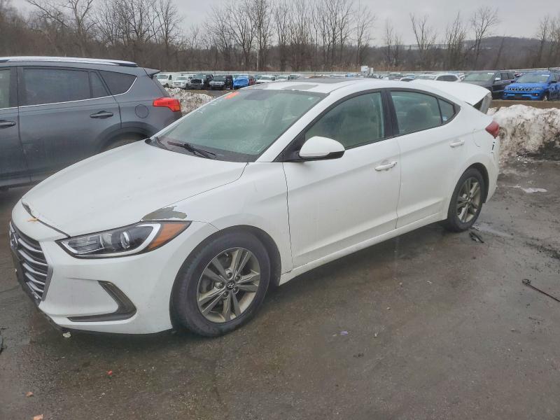 2018 HYUNDAI ELANTRA SE — VIN 5NPD84LF4JH250704