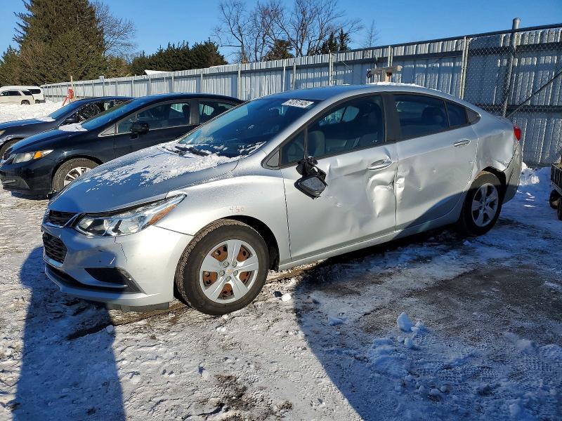 2017 CHEVROLET CRUZE — VIN 1G1BC5SM8H7260638