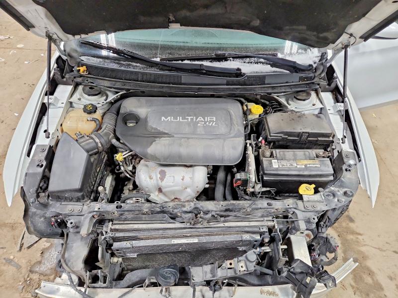 1C3CCCAB1FN738041