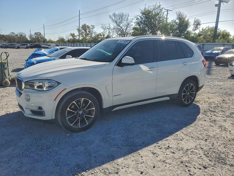 2017 BMW X5 SDRIVE3 — VIN 5UXKR2C3XH0W44051