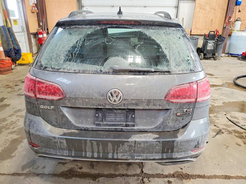 3VW217AU5JM766768