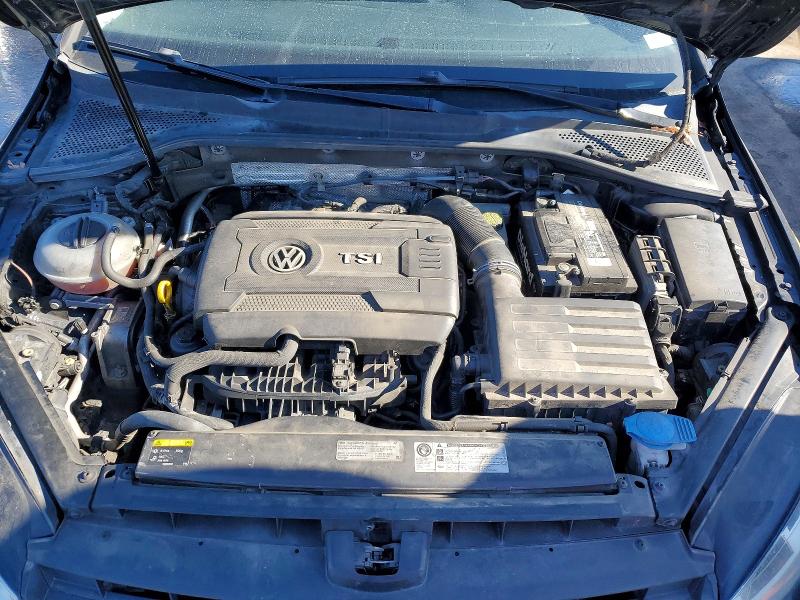 3VW817AUXFM023539