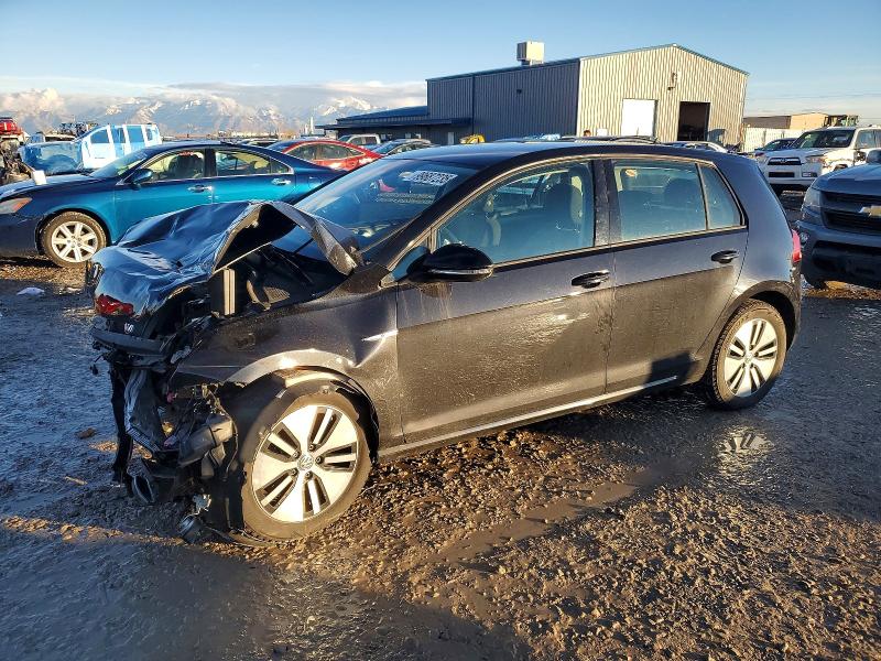 2016 VOLKSWAGEN E-GOLF — VIN WVWKP7AU0GW916005