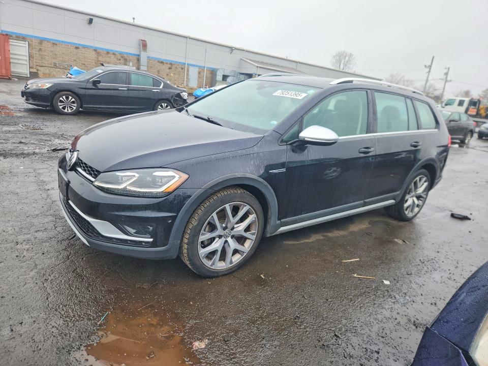 2019 VOLKSWAGEN GOLF ALLTRACK — VIN 3VWM17AU2KM500313