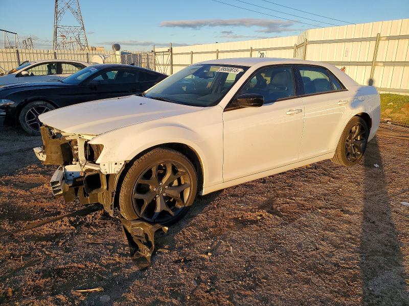 2022 CHRYSLER 300 — VIN 2C3CCAAG1NH167917