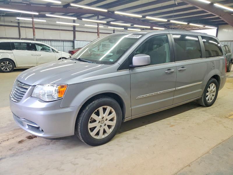 2015 CHRYSLER TOWN & COU — VIN 2C4RC1BG1FR544620